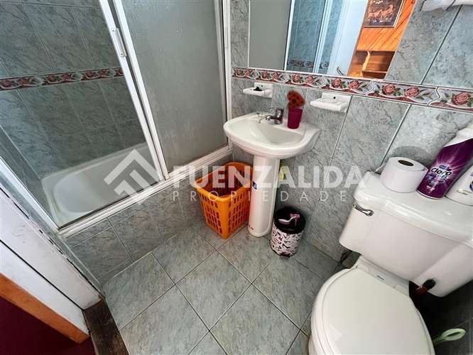 Hostal en Venta. 10D7B2E. Las Pimpinelas, Concón