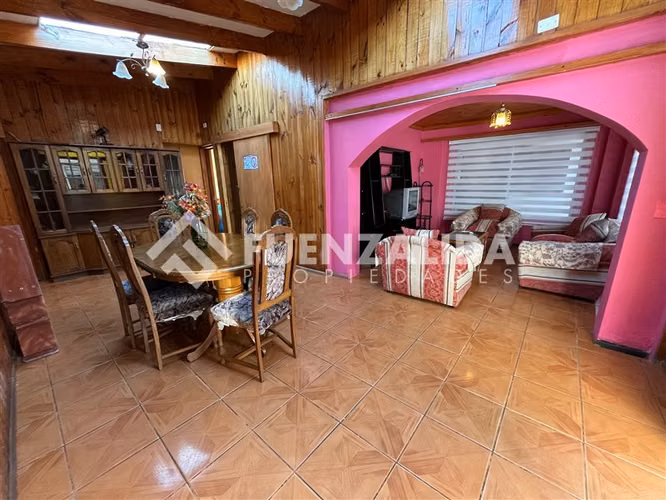 Casa en Arriendo. 10D7B2E. Las Pimpinelas, Concón
