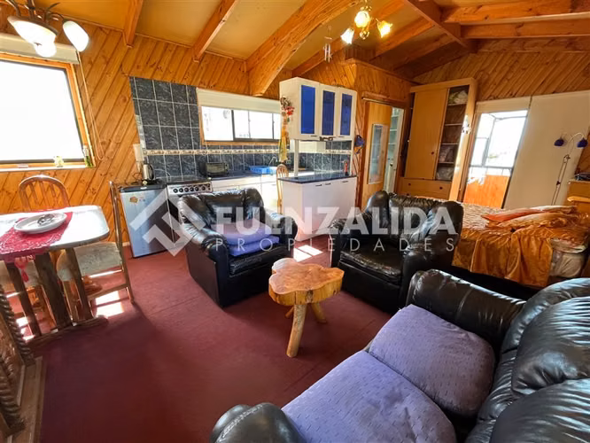 Hostal en Arriendo. 10D7B2E. Las Pimpinelas, Concón