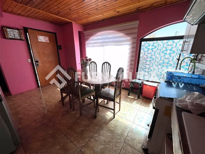 Casa en Arriendo. 10D7B2E. Las Pimpinelas, Concón
