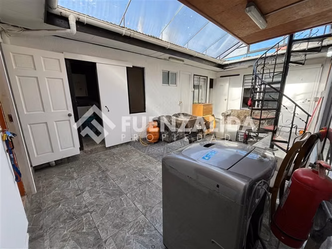 Hostal en Arriendo. 10D7B2E. Las Pimpinelas, Concón