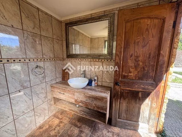 Casa en venta de 4 dorm. en Calle Larga - Imagen 10