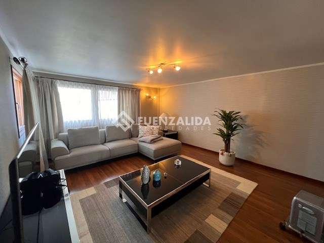 Casa en venta de 7 dorm. en Concón