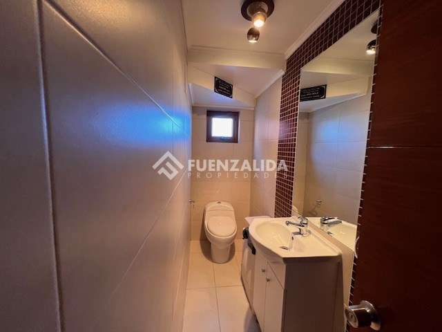 Casa en venta de 7 dorm. en Concón
