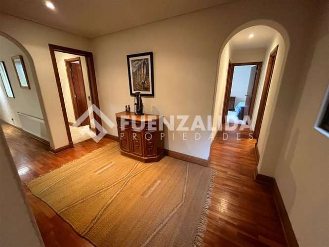 Depto en venta 3D2B, pieza de servicio, 1E1B, vista al mar - Imagen 4