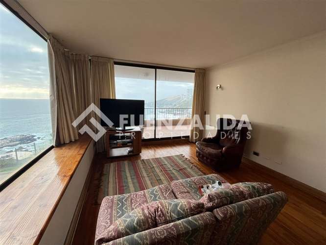 Depto en venta 3D2B, pieza de servicio, 1E1B, vista al mar - Imagen 7