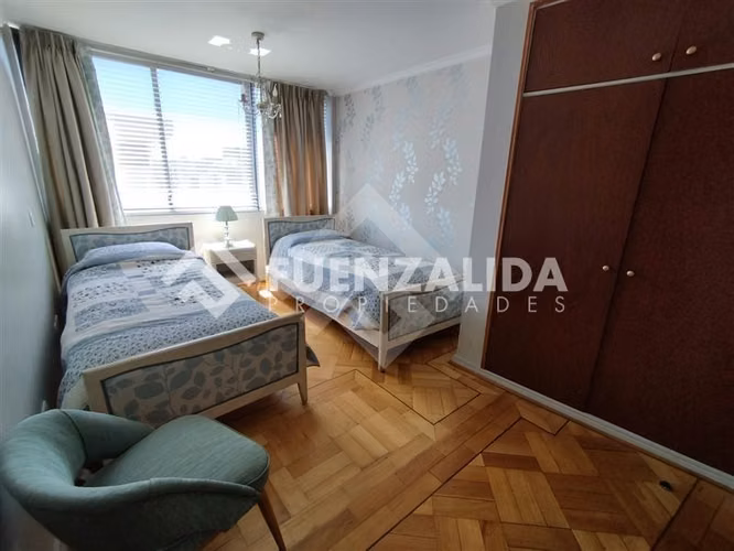Depto en venta 2D2B2E más pieza de servicio. en Viña del Mar