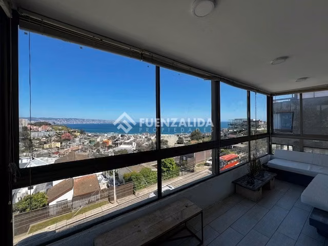 Departamento Duplex en arriendo de 4 dorm. en Viña del Mar