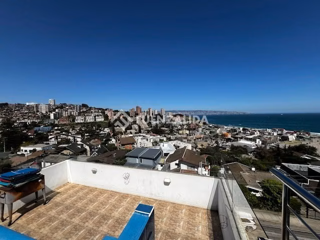 Departamento Duplex en arriendo de 4 dorm. en Viña del Mar