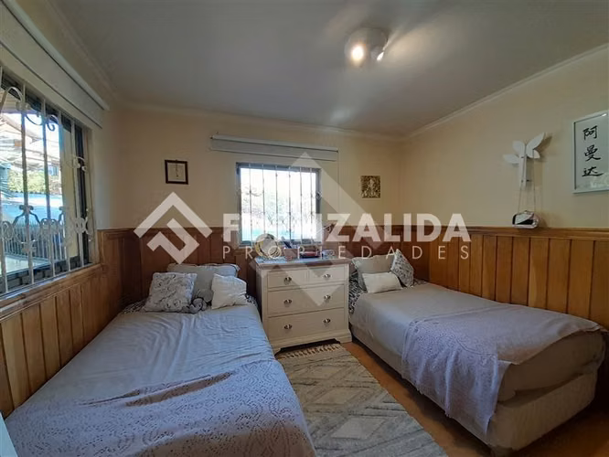 Casa en condominio de 4D 4B 2E Quincho Jacuzzi, Reñaca