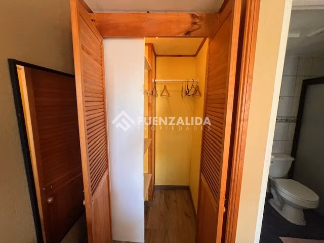 Casa en venta de 9 dorm. en Concón