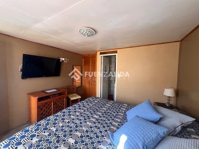 Casa en venta de 9 dorm. en Concón