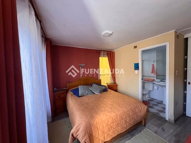 Casa en venta de 9 dorm. en Concón