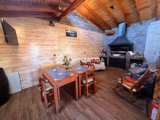 Casa en venta de 9 dorm. en Concón