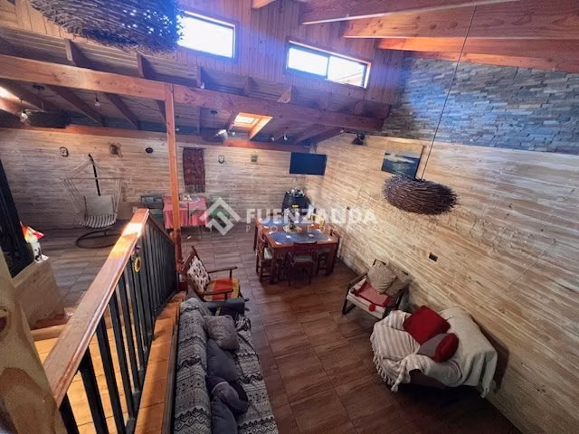 Casa en venta de 9 dorm. en Concón