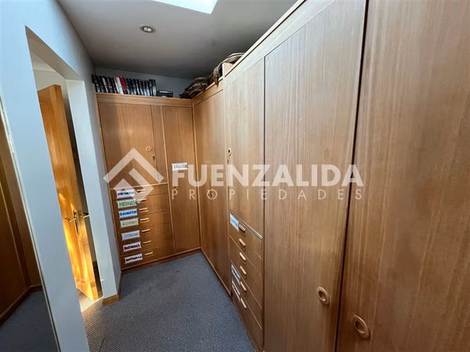 Se vende cómoda casa 3D 3B, gran patio en Lomas de Montemar