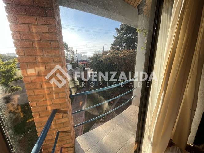 Se vende cómoda casa 3D 3B, gran patio en Lomas de Montemar