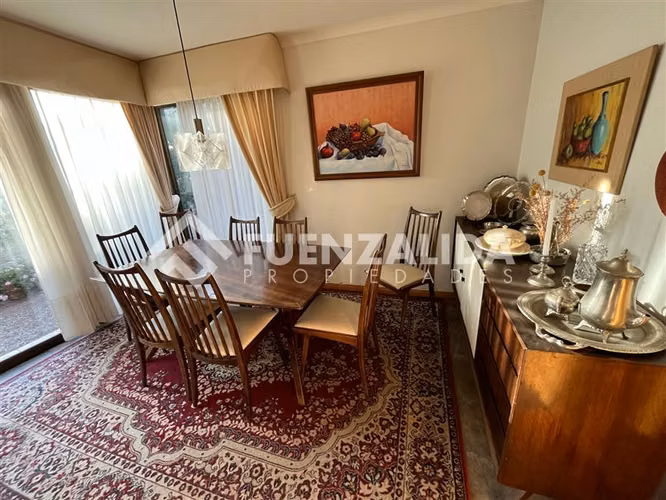 Se vende cómoda casa 3D 3B, gran patio en Lomas de Montemar