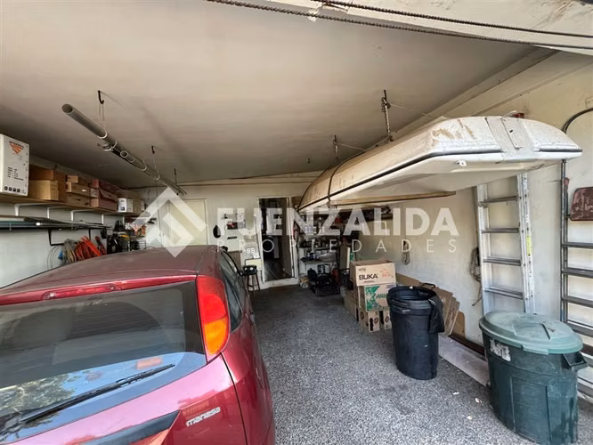 Se vende cómoda casa 3D 3B, gran patio en Lomas de Montemar