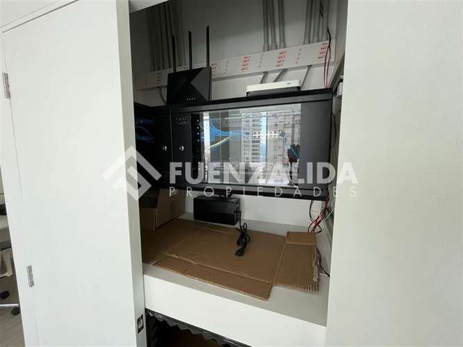 Vende amplia e iluminada oficina, Av. Edmundo Eluchans