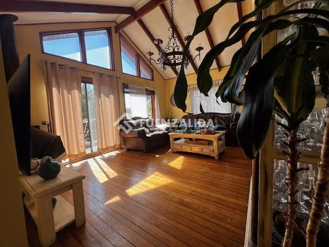 Casa en venta en Concón 4D 3B 4E, piscina, quincho. - Imagen 5