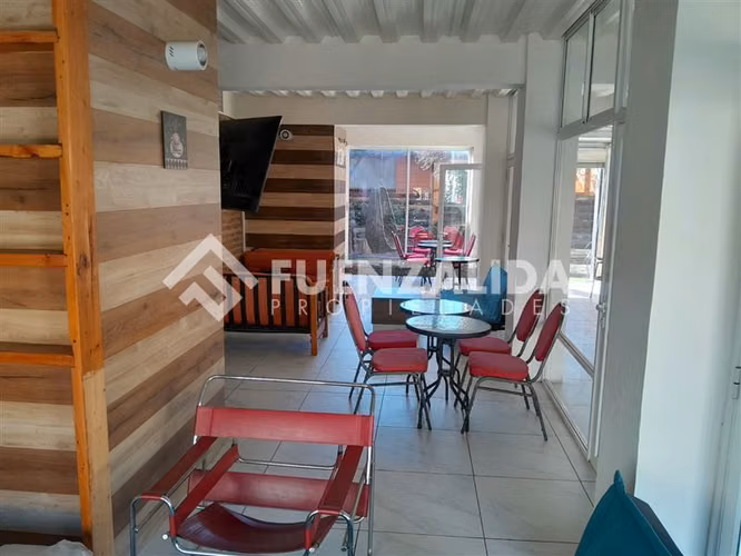 Local Comercial en arriendo en Quintero con patente completa