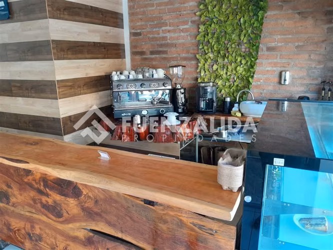 Local Comercial en venta en Quintero, con patente completa