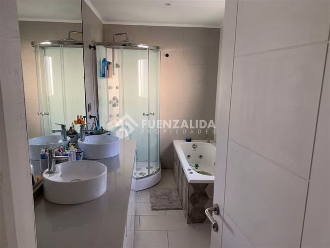 Parcela en venta en Hijuelas