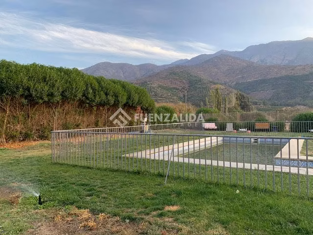 Parcela en venta en Hijuelas
