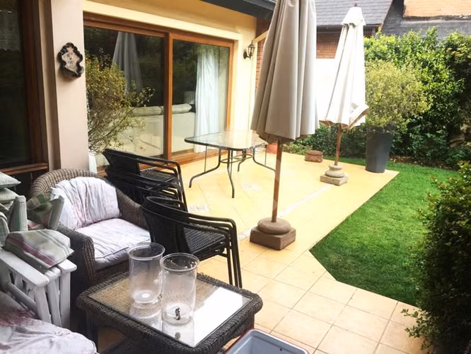 Casa en venta 4D 3B Los Almendros, Reñaca, Viña del Mar