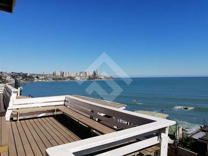 Inversionistas Sitio con 3 cabañas en venta en Concón