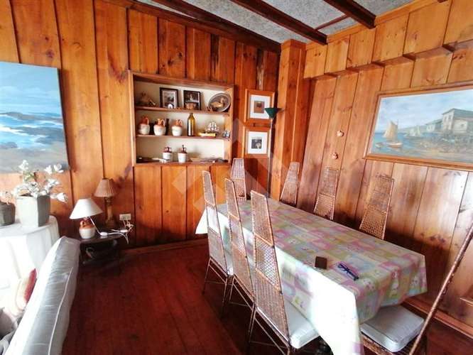 Inversionistas Sitio con 3 cabañas en venta en Concón