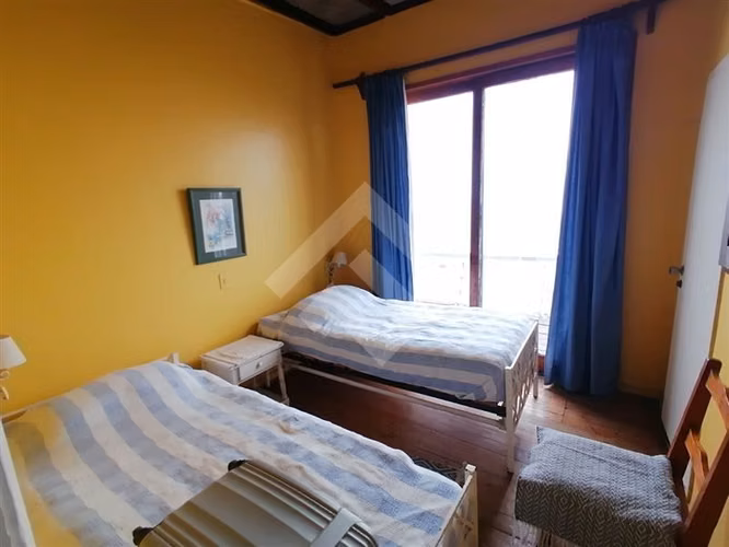 Inversionistas Sitio con 3 cabañas en venta en Concón