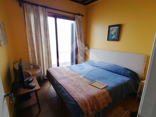 Inversionistas Sitio con 3 cabañas en venta en Concón
