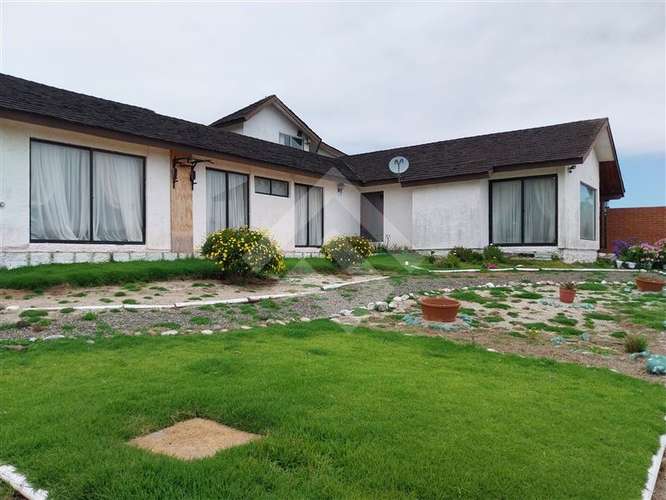 Casa venta Mantagua 4D 4B Piscina climatizada