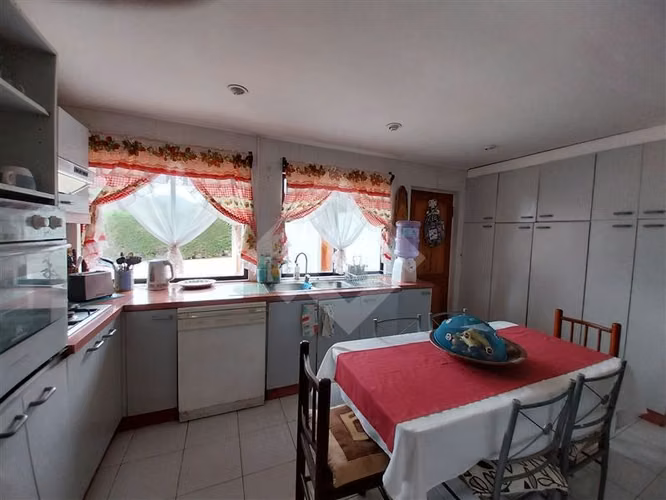 Casa venta Mantagua 4D 4B Piscina climatizada