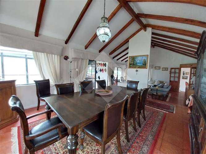 Casa venta Mantagua 4D 4B Piscina climatizada