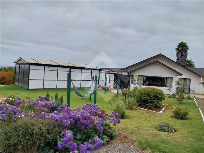 Casa venta Mantagua 4D 4B Piscina climatizada