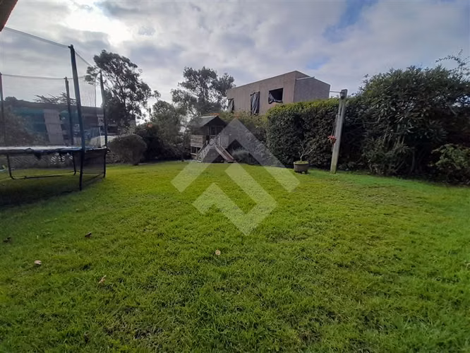 Maravillosa Casa en venta 4D 3B Los Romeros, Concón