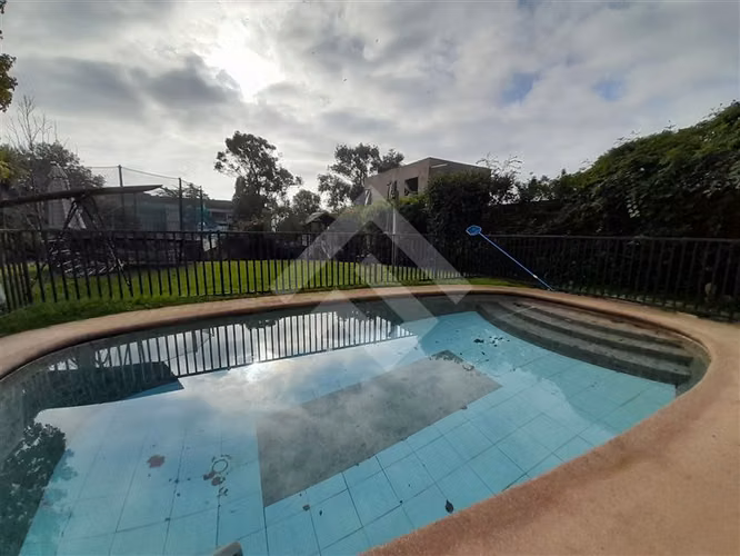 Maravillosa Casa en venta 4D 3B Los Romeros, Concón