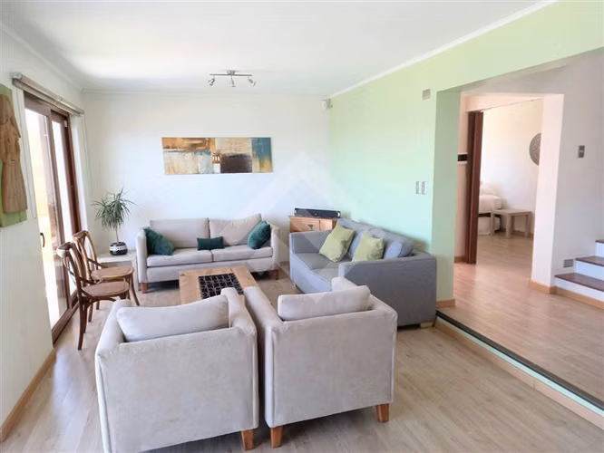 Casa en venta con vista al mar en Reñaca, Viña del Mar - Imagen 4