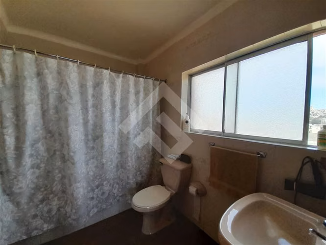 Casa en venta 4D 2B en Reñaca, Viña del Mar
