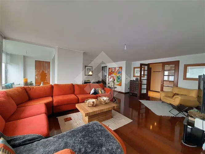 Departamento en arriendo de 4 dorm. en Viña del Mar