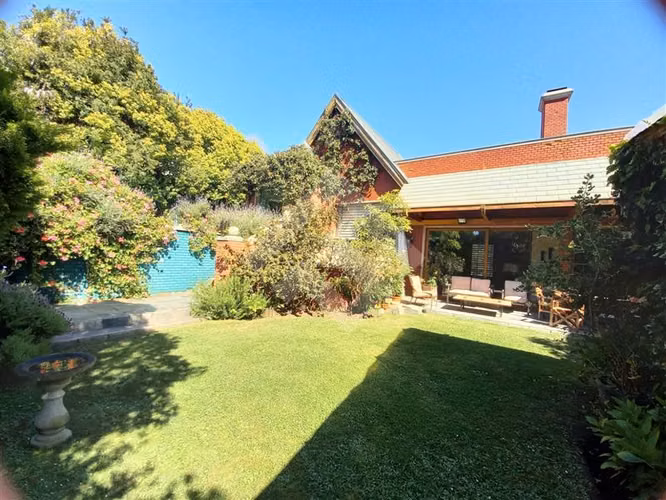 Casa en venta 5D 6B Pinares de Montemar, Concón