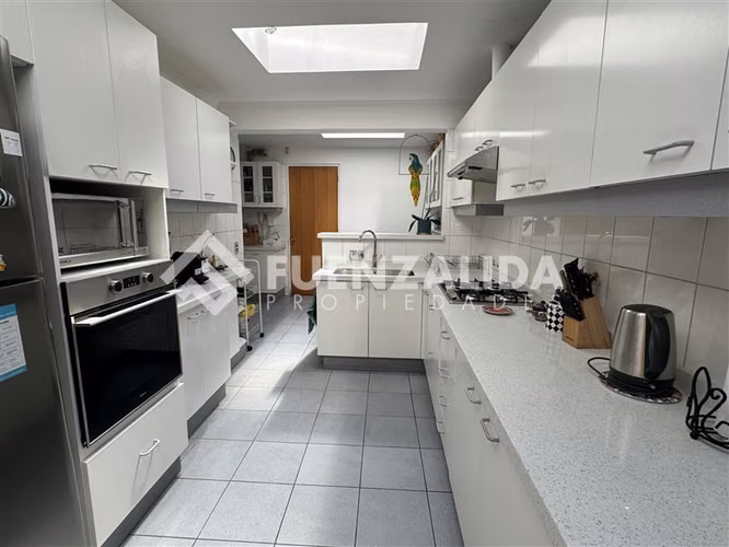 Casa en venta de 5 dorm. en Las Condes - Imagen 9