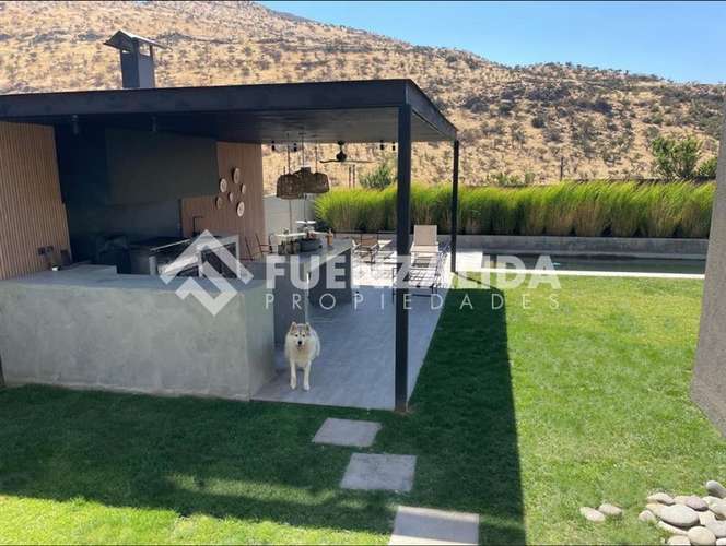 Casa en venta 4 dormitorios en chicureo Piedra roja - Imagen 8