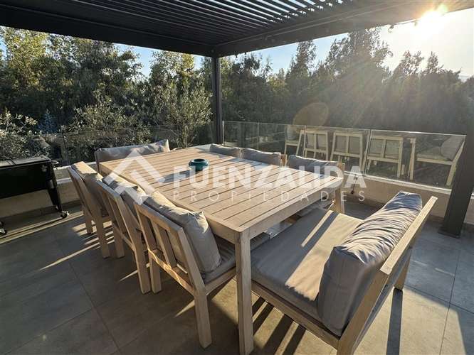 Departamento en venta de 4 dorm. en Lo Barnechea - Imagen 4