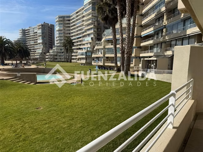 Departamento en venta de 2 dorm. en San Alfonso del Mar