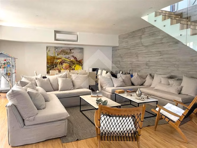 Casa en venta, La Reserva de chicureo, 4 dorm.