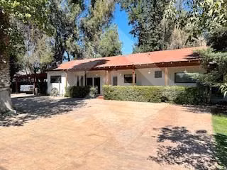 Gran parcela en venta dentro de condominio en Lampa